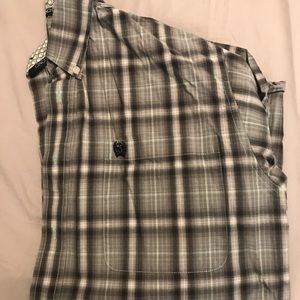 Cinch long sleeve button down